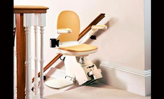 Acorn Straight Stair Lift 130 at top of stairs